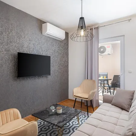 아파트 Noa With Sea View And Private Parking *