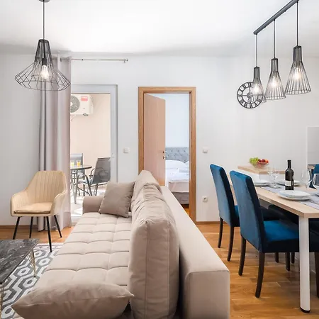 아파트 Noa With Sea View And Private Parking *