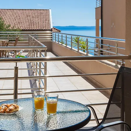 Noa With Sea View And Private Parking דירה מאקרסקה